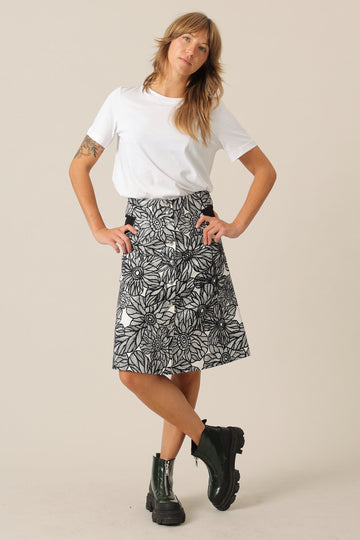 AGNES SKIRT - B/W